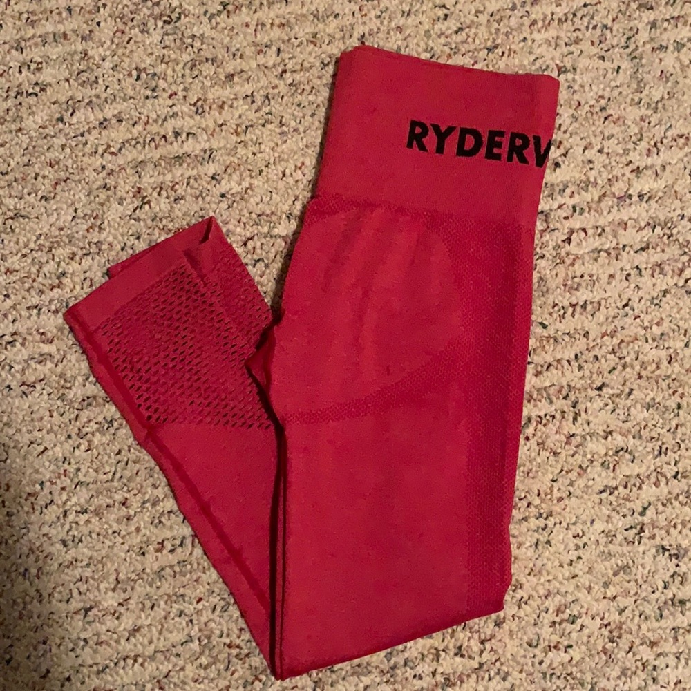 Women’s Ryderwear leggings